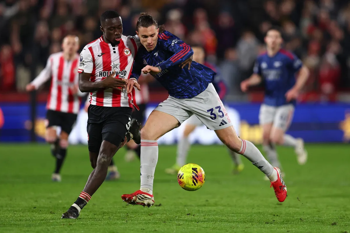 Veliki kiks Arsenala, zakuvalo se u borbi za titulu u Premijer ligi Kép