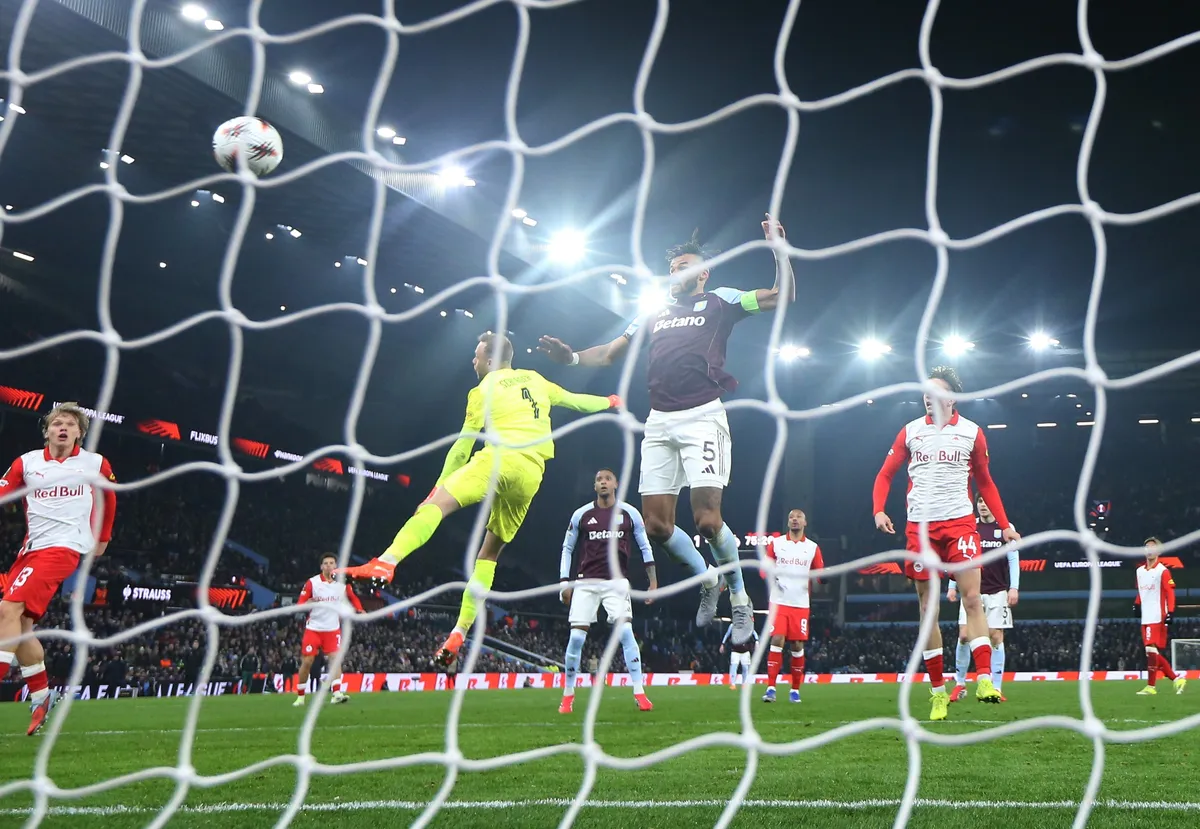 Fenjeraš  iznenadio i napravio haos u Premijer ligi, borba za Ligu šampiona nikad luđa Kép