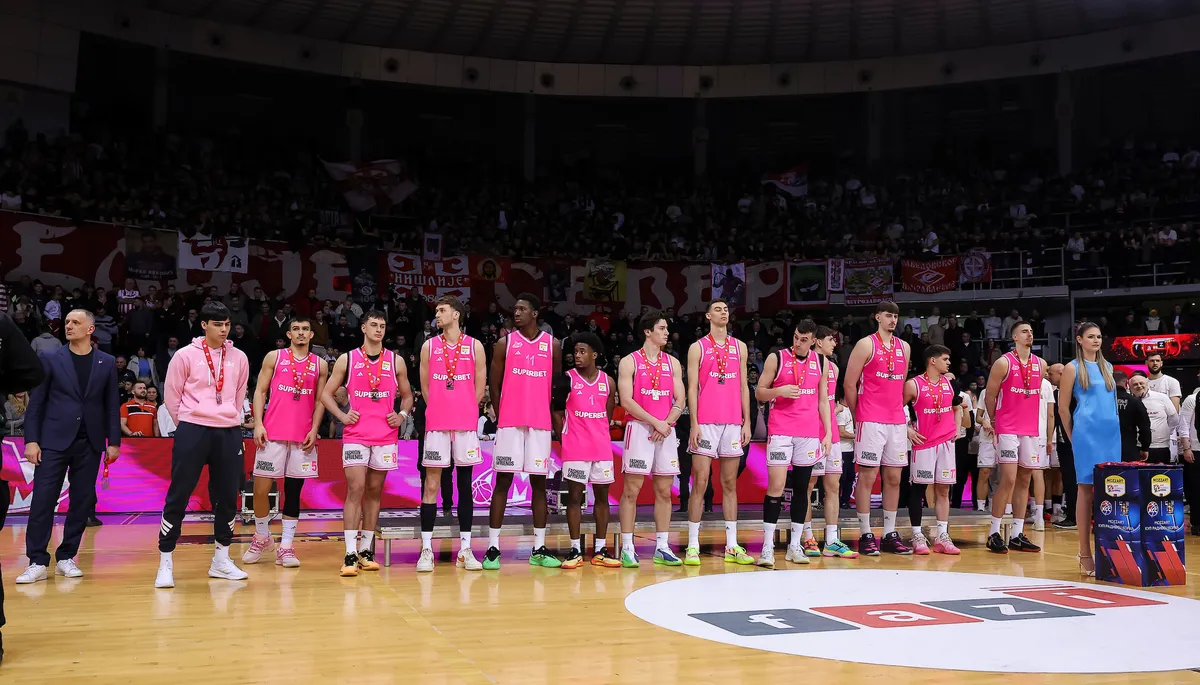 Mega dovela neočekivano pojačanje: Stigao Amerikanac sa koledža, brat mu bio 10. pik na NBA draftu Kép