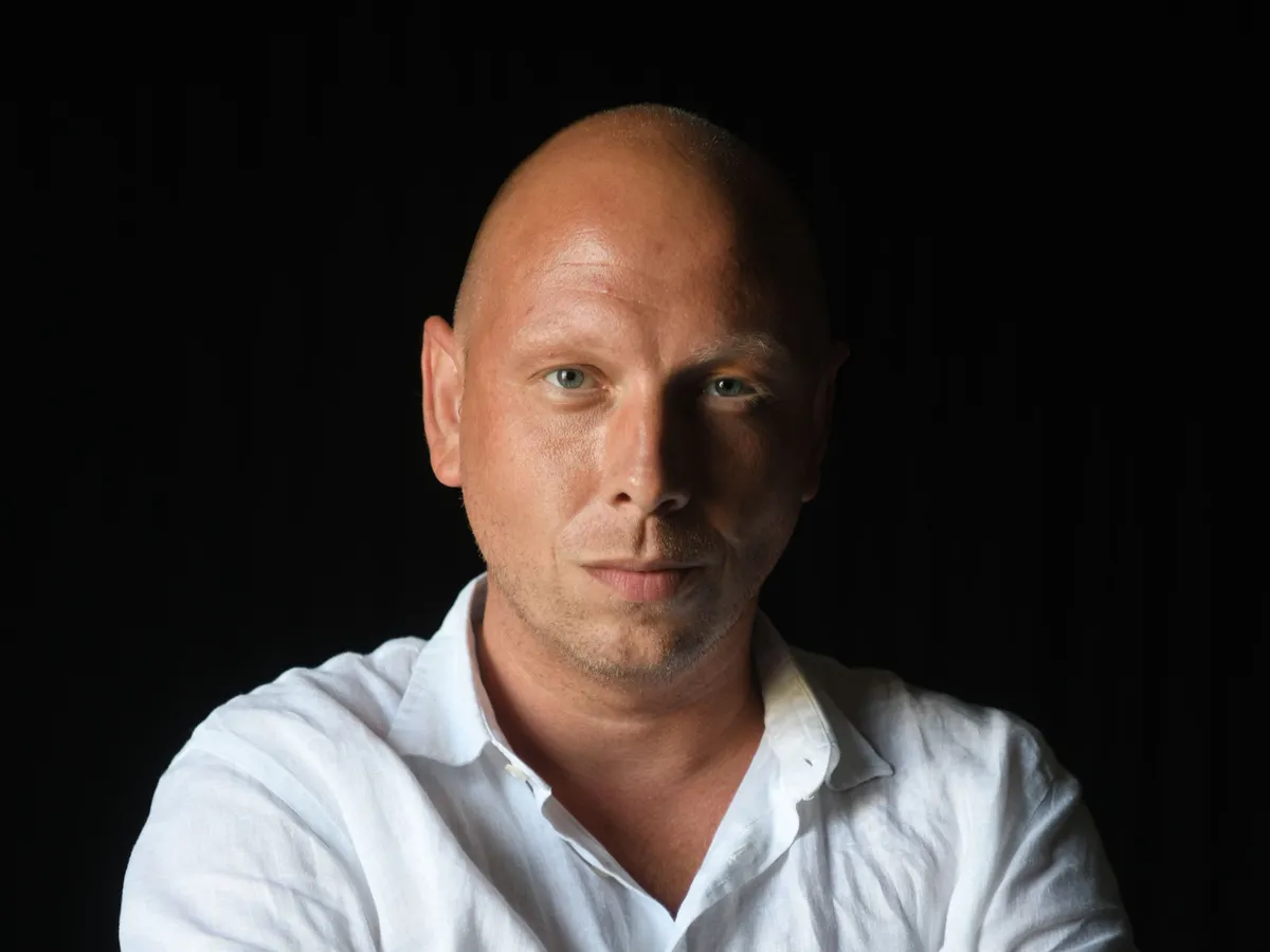 Novinar portal Nova.rs Ivan Milićević o incidentu na blokadi u Novom Sadu: Novi igrokaz vlasti sa insceniranim događajem