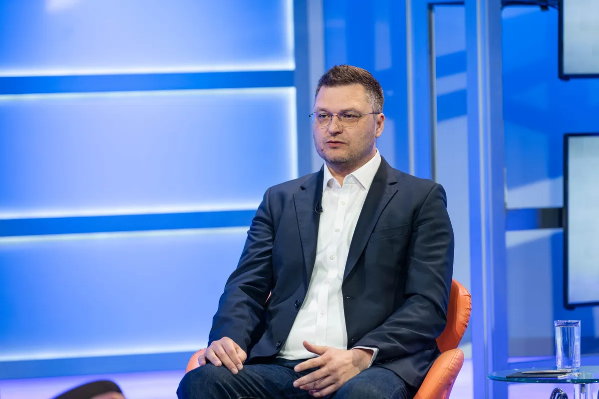 Nedeljkov: Izbori mogu da se raspišu istog dana kada Vučić podnese ostavku