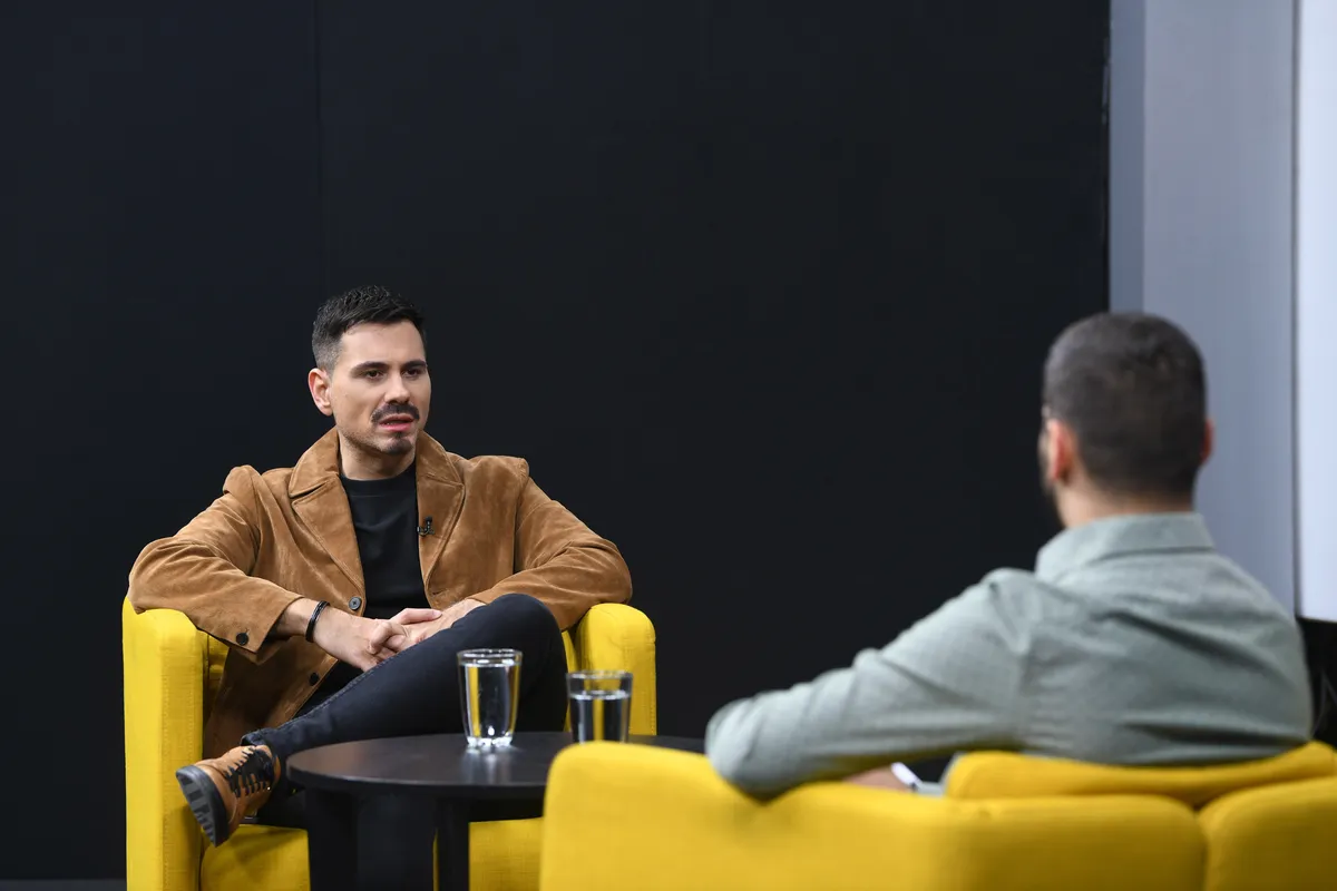 "To je nekad bilo drugačije": Bojan Bjelić o povezanosti estrade i politike