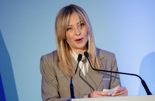 epa12792476 Kryeministri italian Giorgia Meloni gjatë aktivitetit