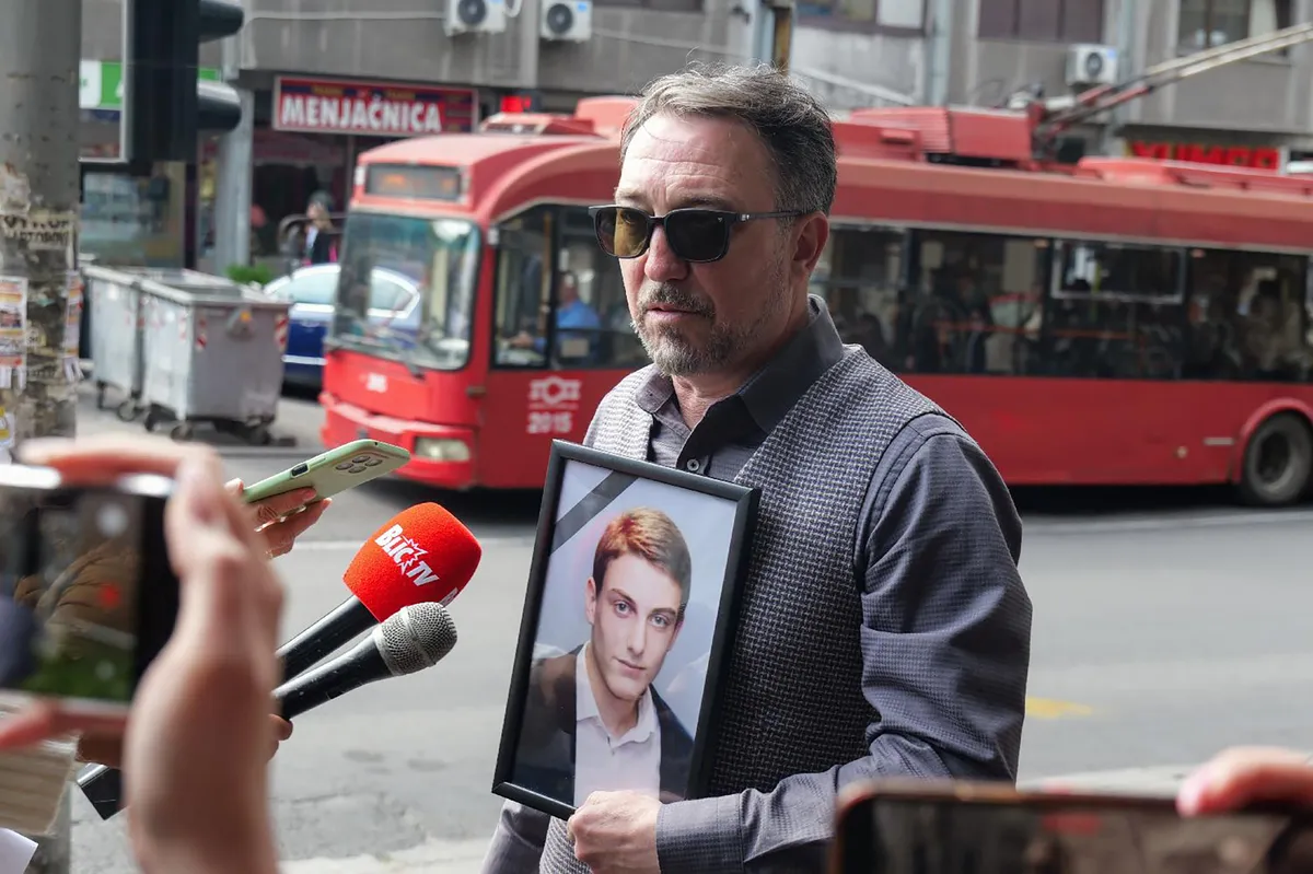 Porodica Branislava (24) koji se 85 dana borio za život u bolnici, pokreće peticiju za izmenu zakona: "Sadašnje kazne ne odgovaraju težini posledica"