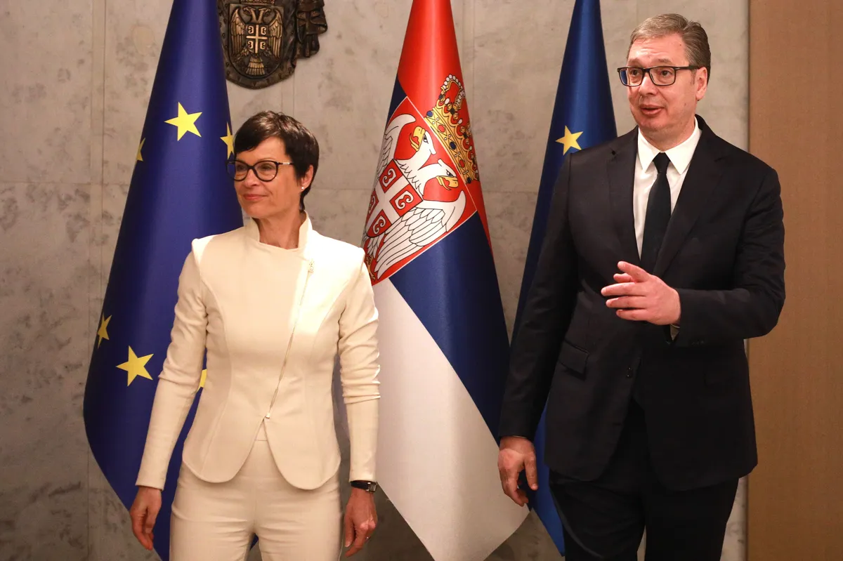Politiko: EU planira novi početak u odnosima sa Srbijom dok se približavaju izbori