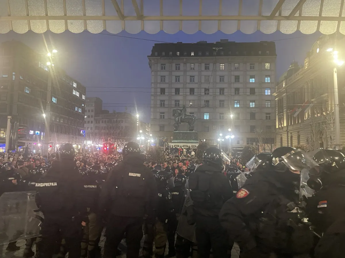 "Zabrinjava sve veći pritisak na novinare i nezavisne medije u Srbiji, kao i ograničavanje građanskog prostora": Oštra poruka visokog komesara Ujedinjenih nacija