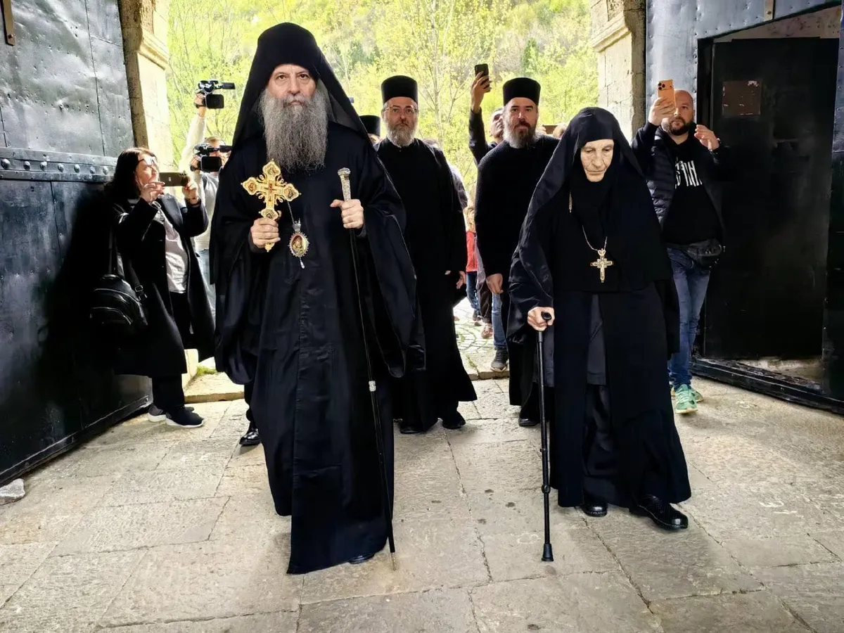 Patrijarh Porfirije danas na Kosovu, u Pećkoj patrijaršiji, a onda i u Visokim Dečanima