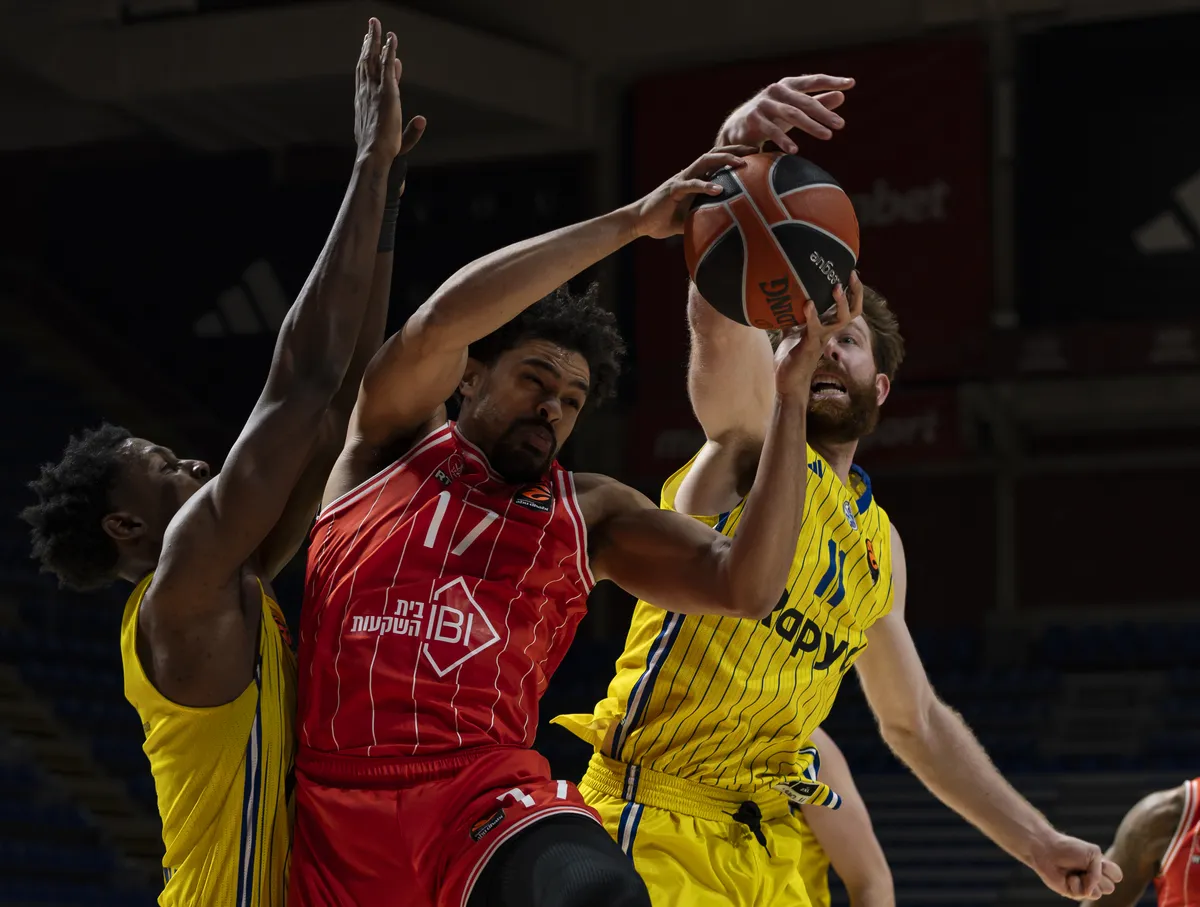 Loša vest za Zvezdu: Hapoel srušio Makabi u Beogradu za plej-of Evrolige