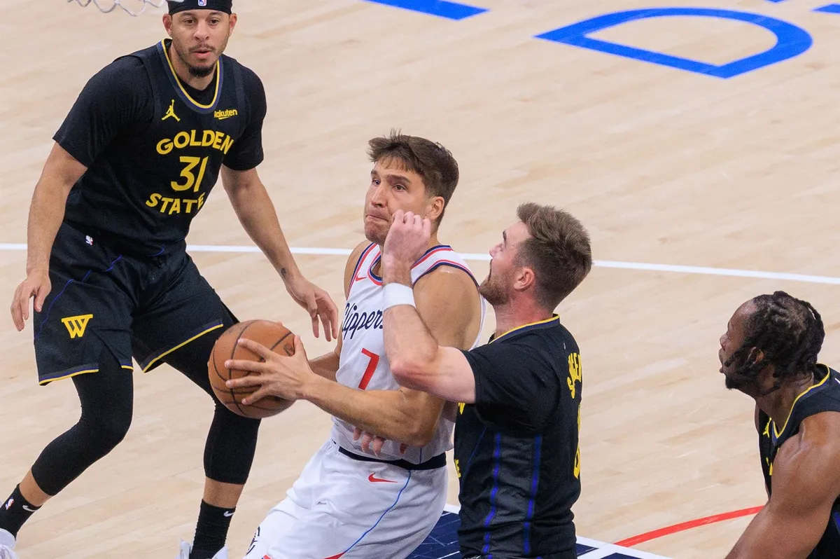 VIDEO Evo zbog čega Bogdanović mora da igra: Izrešetao Golden Stejt za najbolju partiju u ovoj godini, trener imao misterioznu poruku