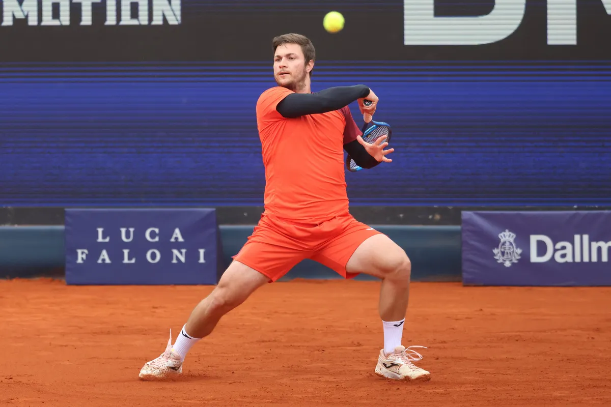 Kecmanović propustio veliku šansu, Zverev ga srušio u teniskom maratonu