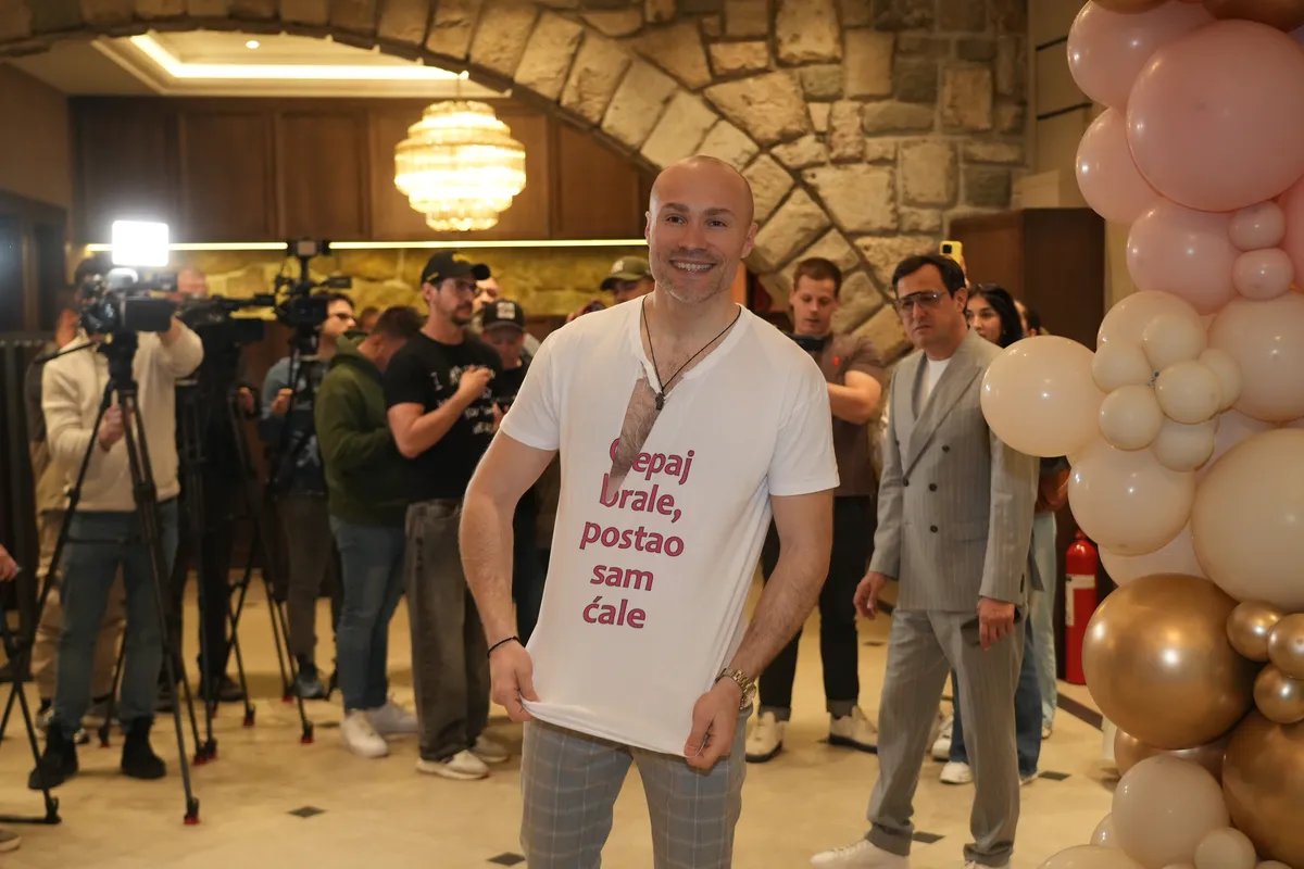 Savo Milošević, Aco Pejović, Dinča: Aca Sofronijević okupio brojne javne ličnosti na proslavi rođenja ćerke FOTO