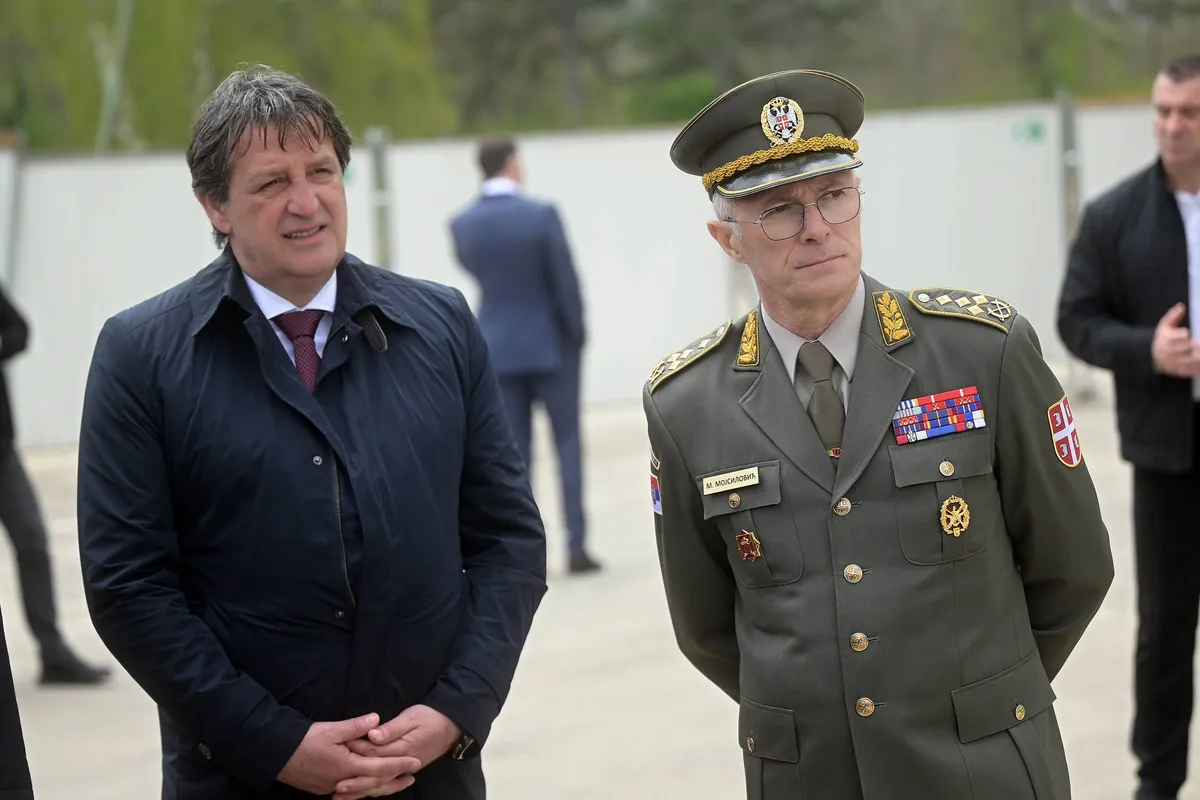 Gašić: Vojska Srbije je spremna za uvođenje obaveznog vojnog roka