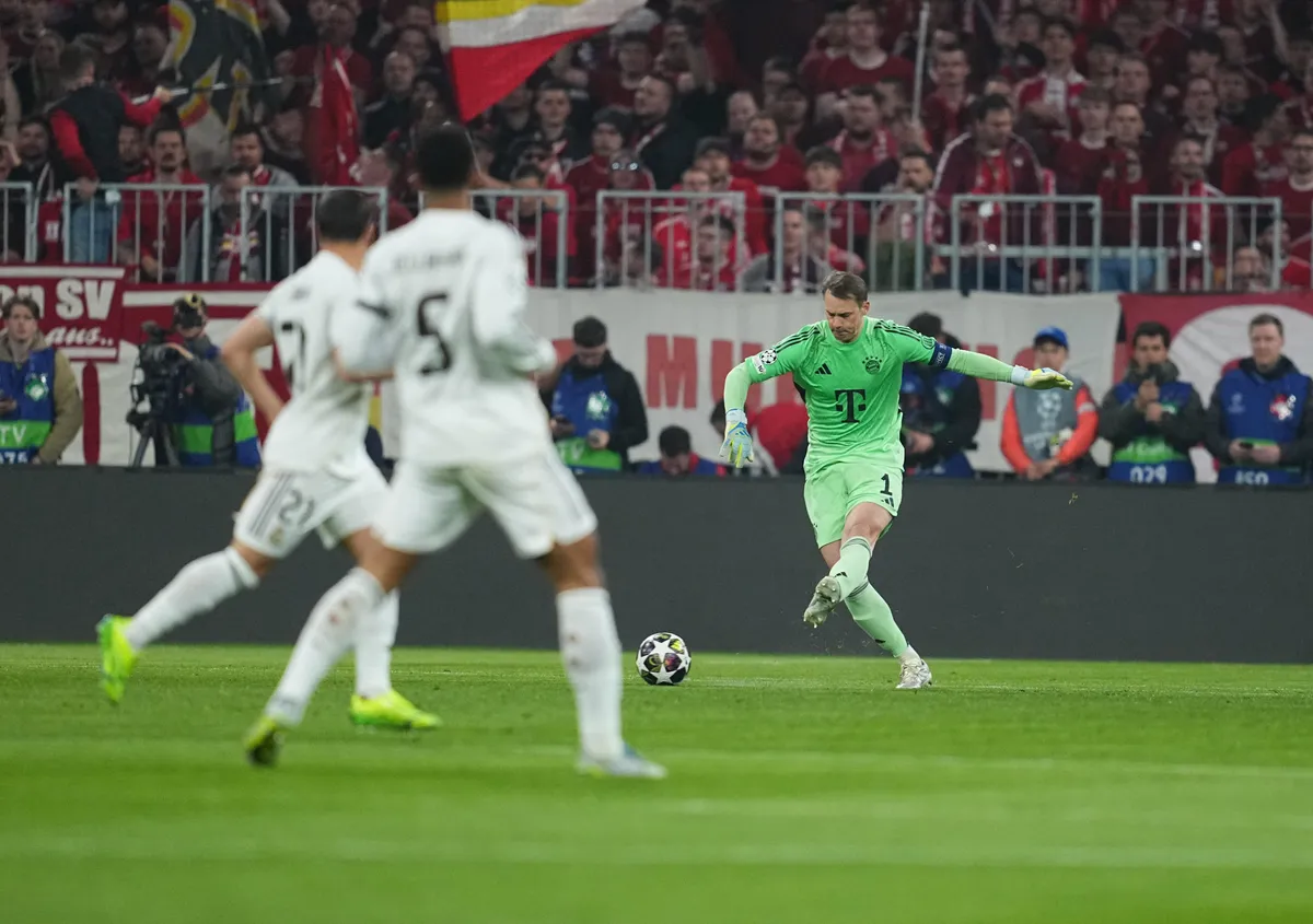 VIDEO Pogledajte neverovatne greške golmana, ovo ne viđamo često u Ligi šampiona