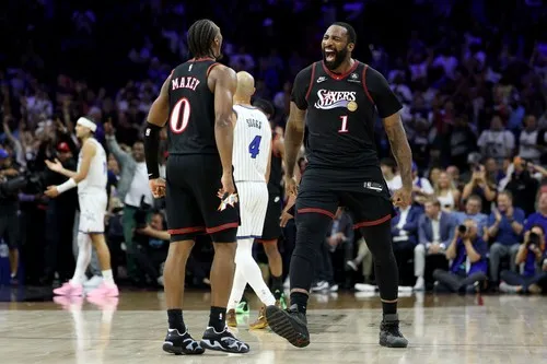 Embid iznenadio saigrače u svlačionici posle operacije: Filadelfija eliminisala Orlando u plej-inu i zakazala NBA klasik