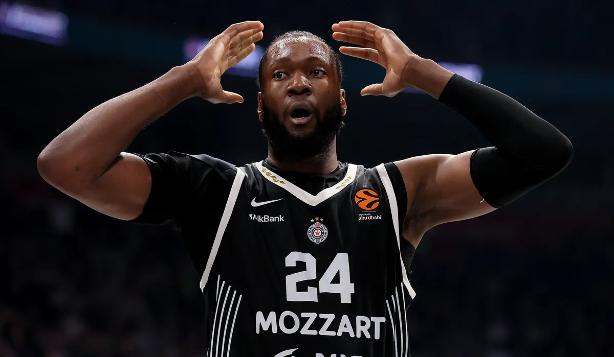 Partizan počinje odbranu trofeja, Lovernj ponovo u crno-belom dresu