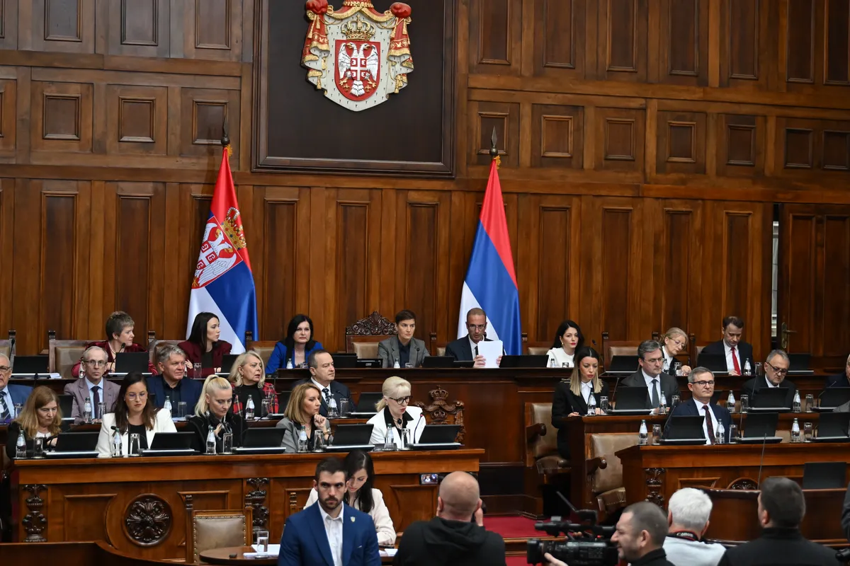 Velika SNS podvala za EU: Šta sve naprednjaci rade da bi izbegli kaznu od 1,5 milijardi evra