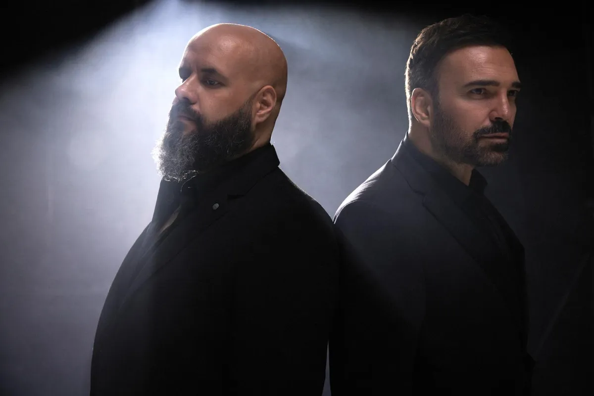 Od spontanog susreta na koncertu do studijskog dueta: Ivan Bosiljčić i Mladen Lukić u pesmi „Ne kuni me, ne ruži me majko“