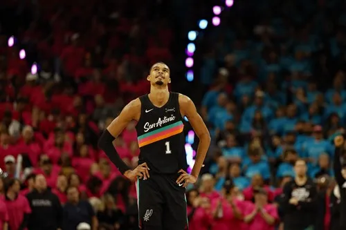 Nikad u istoriji NBA se ovo nije dogodilo: Bori se sa Jokićem za MVP nagradu, a upravo dobio elitno priznanje