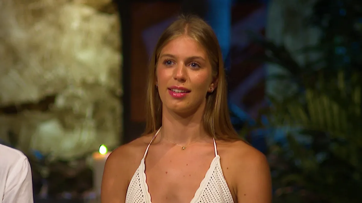 Šok na početku sinoćne epizode Survivor-a: Ova dva takmičara su direktno poslata u vilu Velikog veća