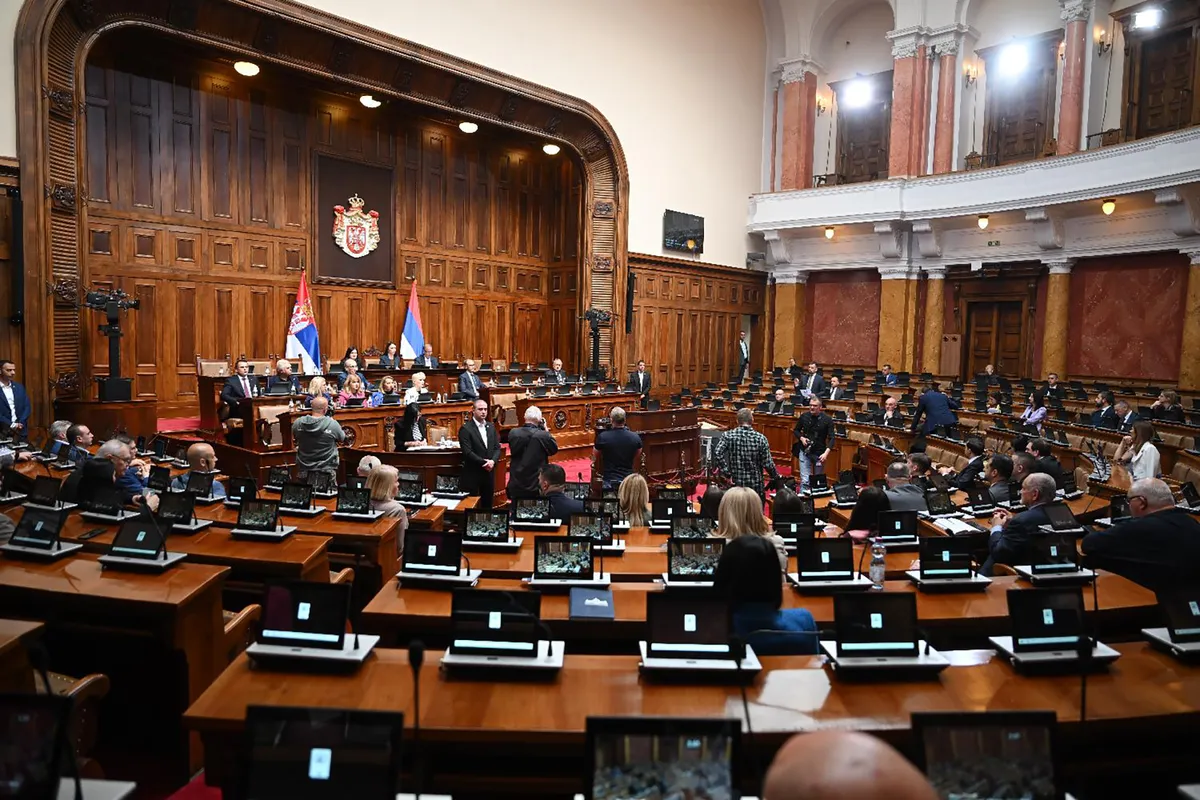 ANEM: Nedopustive i necivilizovane izjave poslanika SNS o televiziji N1 i Dinku Gruhonjiću