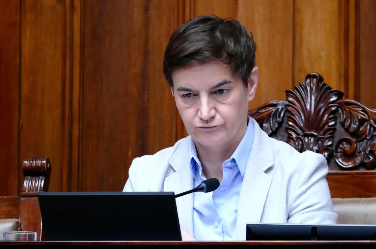 Ana Brnabić se uplela u sopstvene laži oko biračkog spiska: Sad je stigao demanti od i Crte - 