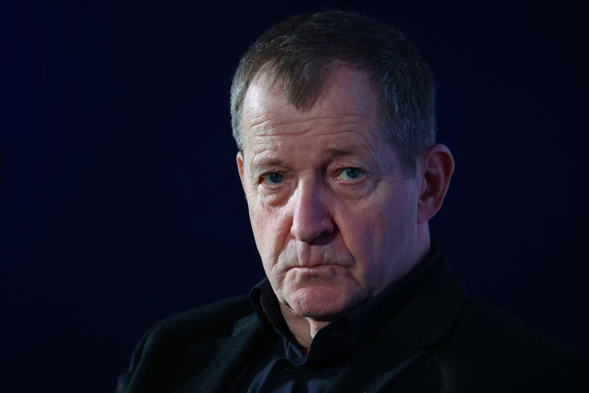 Spin doktor i savetnik Tonija Blera u vreme NATO bombardovanja Srbije došao u Beograd na razgovor sa Vučićem: „Na slatkim sam mukama“