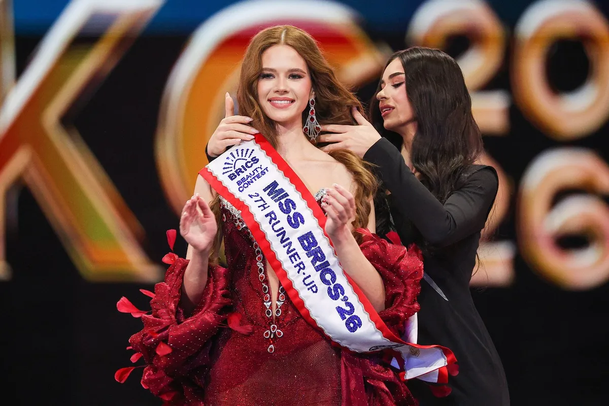 Lukašenko u vezi sa 50 godina mlađom manekenkom? Lider Belorusije viđen sa 22-godišnjom misicom