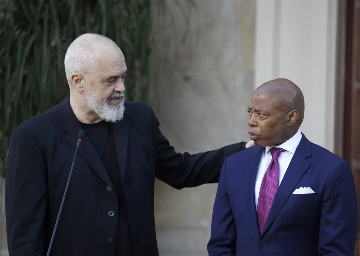 Bivši gradonačelnik Njujorka postao građanin Albanije: Svi se pitaju samo jedno – zašto?