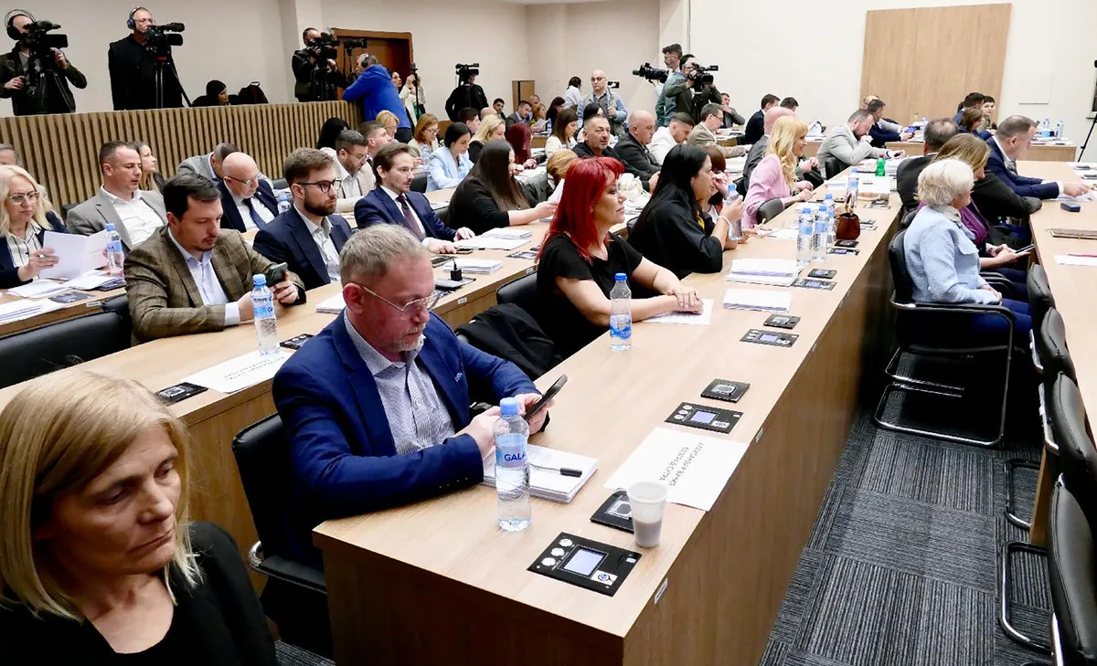 "Sednica beogradske Skupštine zakazana da bi se provukao još jedan koruptivni projekat koji će građane koštati pola milijarde evra"