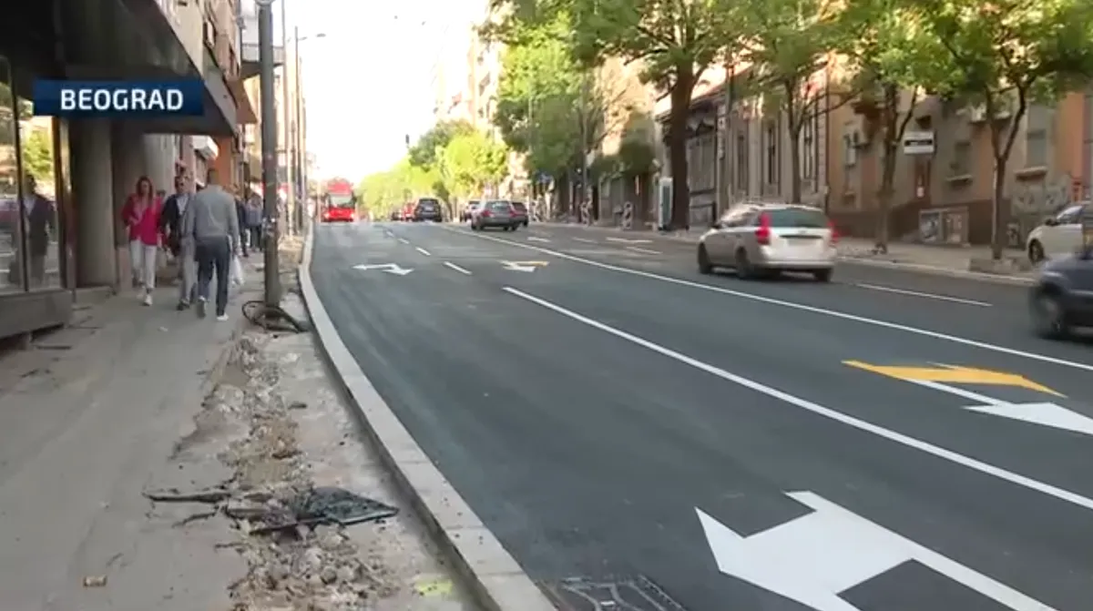 "Postala sam đak pešak": Rekonstrukcije ulica i saobraćajne gužve u Beogradu, građani se snalaze kako znaju i umeju