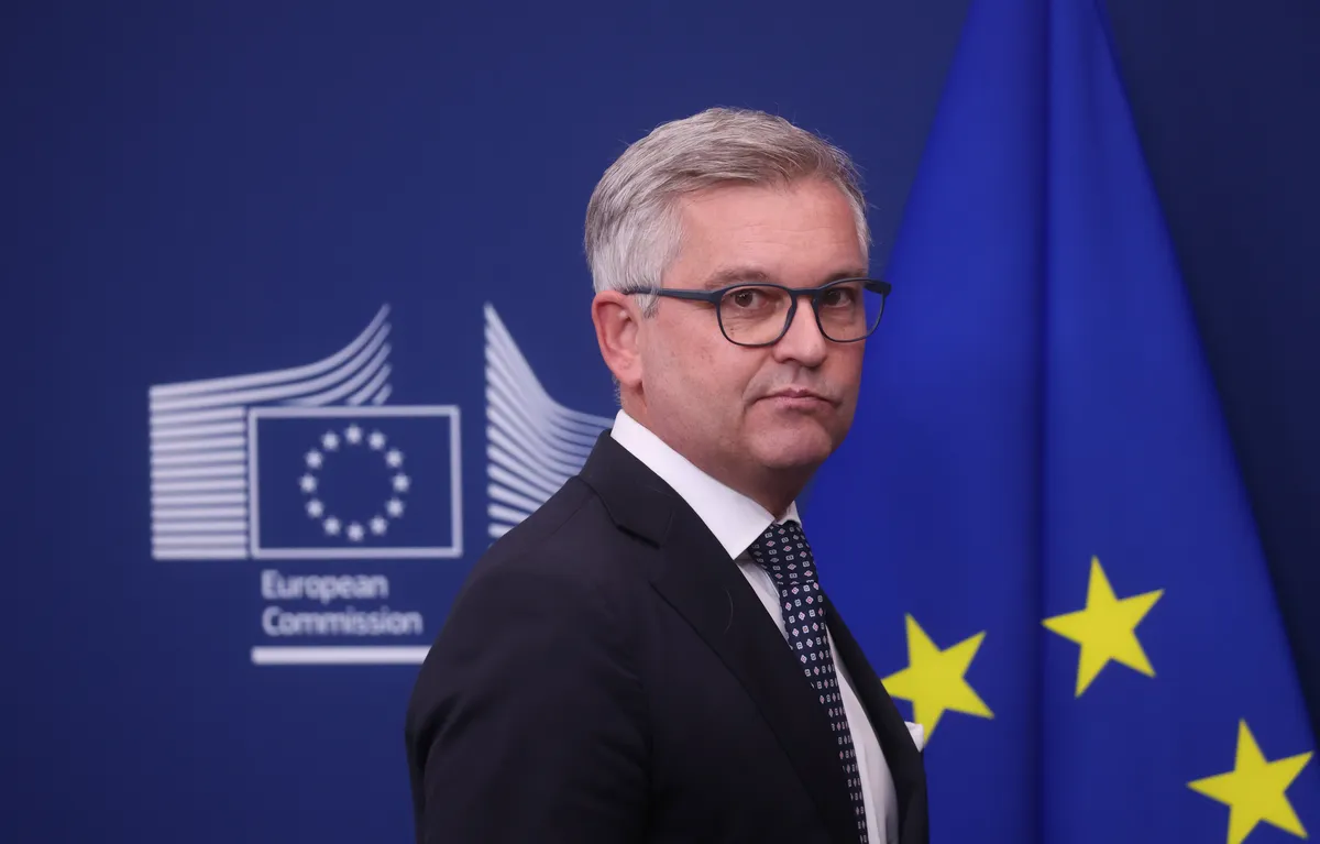 "Vučić će vas iskoristiti za svoju propagandu": Evroposlanici upozorili komesara Brunera da svojim dolaskom u Srbiju šalje pogrešnu poruku