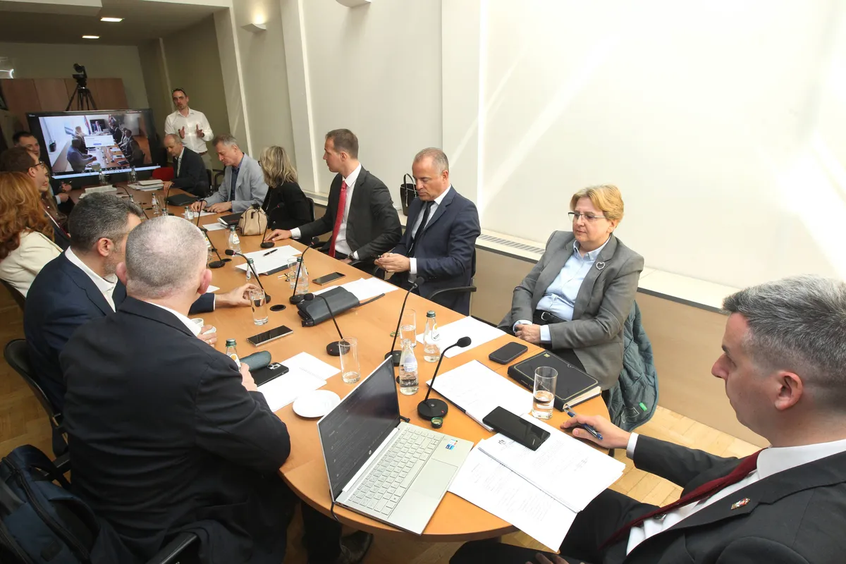 Visoki savet tužilaštva sutra nastavlja da sprovodi "Mrdićeve zakone": Tek izabrane "lojaliste" upućuju iz osnovnih i raspoređuju po višim tužilaštvima