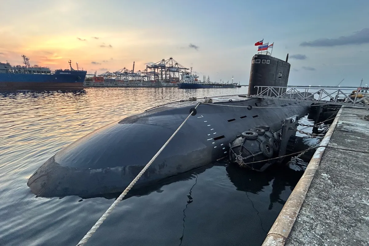 "Putine, vidimo šta radite" Razotkrivena tajna operacija u Atlantiku, ruske podmornice uhvaćene na delu