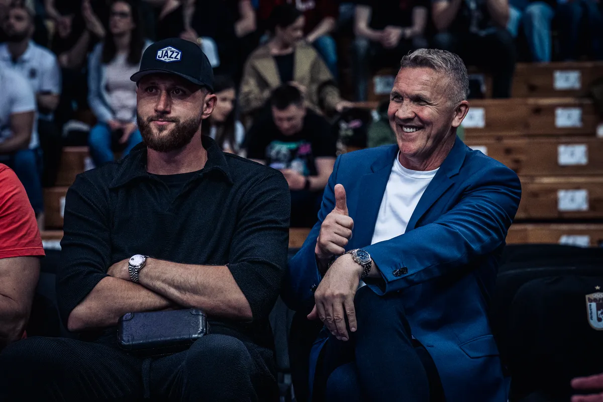 NBA zvezda i bivši reprezentativac BiH gledaju Bosnu i Partizan FOTO