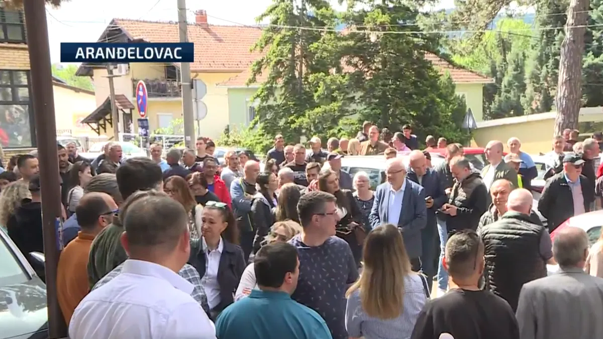 Odbornici studentske liste u Aranđelovcu napustili konstitutivnu sednicu Skupštine opštine