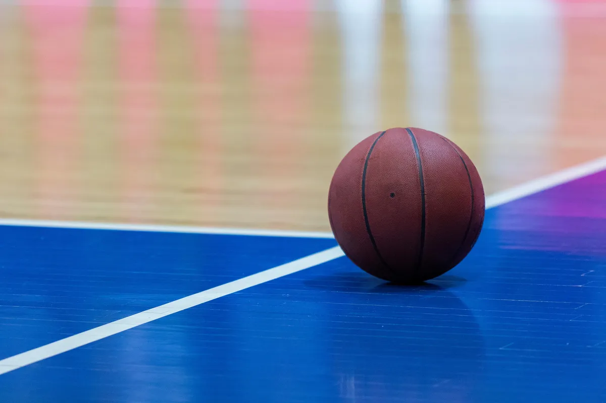 Treneru Efesa iznenada pozlilo: Hitno prebačen u bolnicu, bore mu se za život - klub hitno reagovao