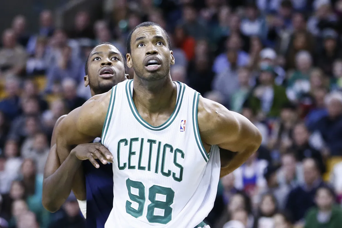 Tuga u NBA: Preminuo bivši košarkaš (47), prvi otvoreno priznao da je gej