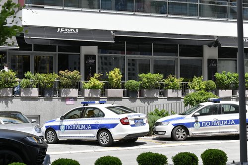 Beograd, 21.05.2026. Restoran Jerry, restoran Džeri u ulici Trešnjinog cveta na Novom Beogradu, pucnjava, policija foto Goran Srdanov/Nova.rs