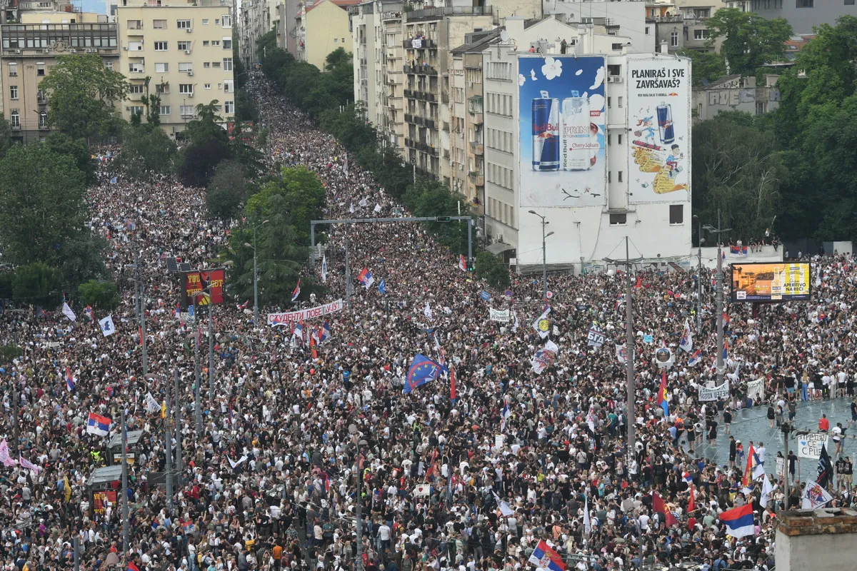 VIDEO "Samo ti odlaži. Kukavico": Studenti FDU odgovorili na ocene vlasti da je protest na Slaviji propao