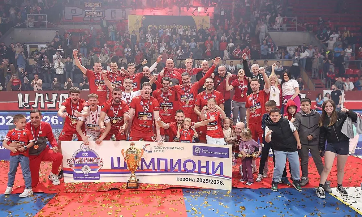 Kragujevac slavi šampione, Radnički odbranio tron
