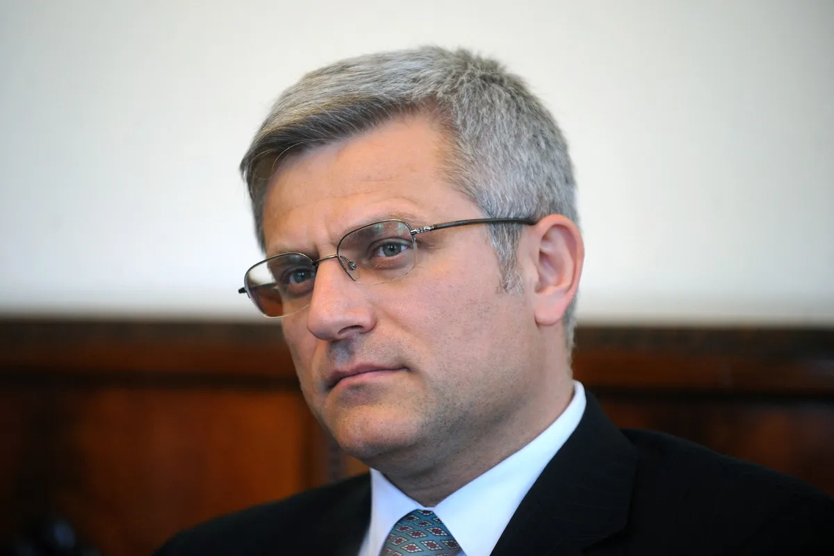 Dugo u Srbiji niko nije čuo za njega, a sad se oglasio povodom dolaska Petera Mađara na vlast: Radovan Jelašić o očekivanjima od novog premijera Mađarske