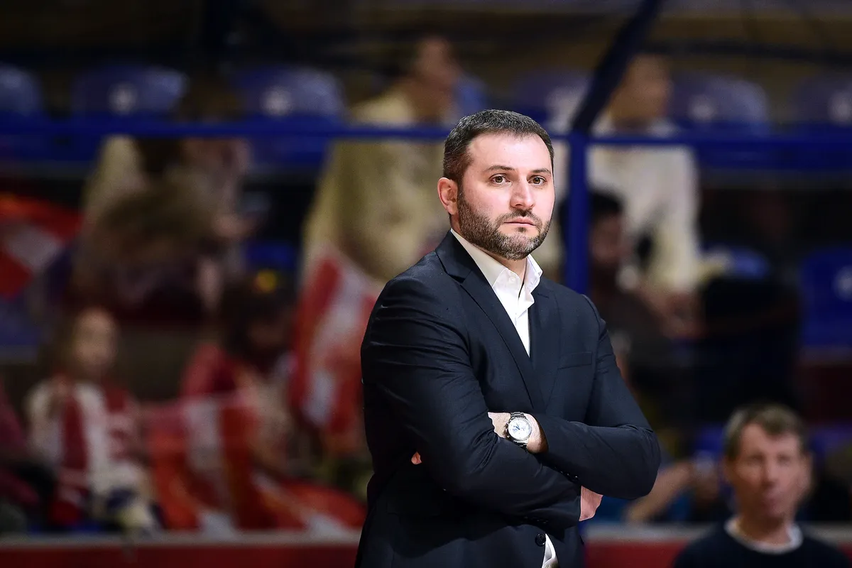 Duletova ruža koja je ponovo procvetala - Jovanović se vratio na tron