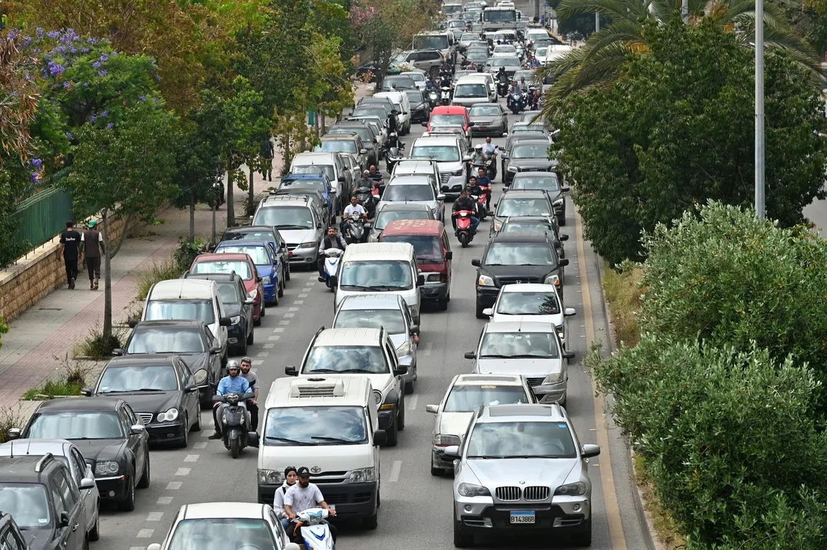 Netanjahu naredio bombardovanje južnog Bejruta: Kolone automobila napuštaju grad, ljudi u panici