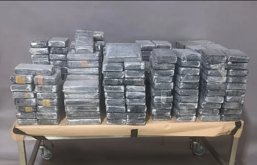 Zaplenjeno 636 kilograma kokaina u Nemačkoj, uhapšeno više osoba: Kriminalna grupa rasturala drogu u Srbiji i na teritoriji EU