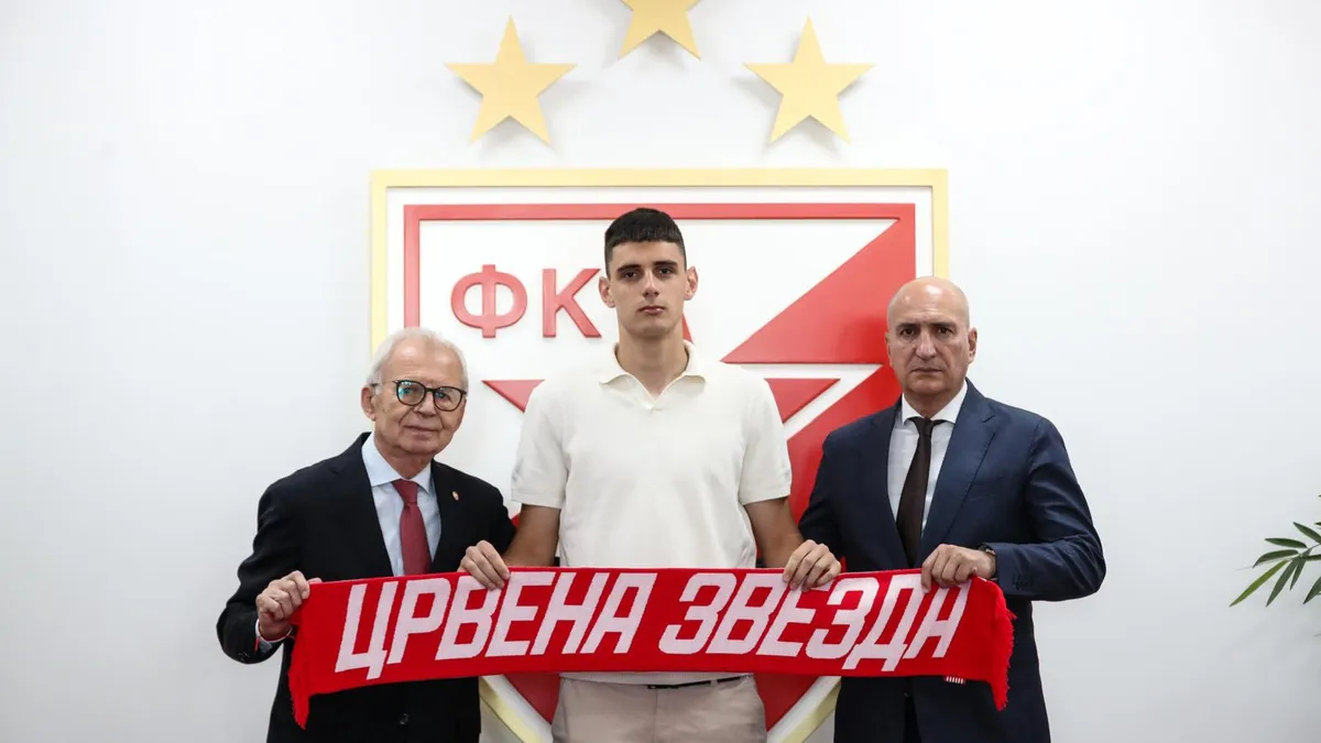 Biser (19) potpisao trogodišnji ugovor sa Zvezdom