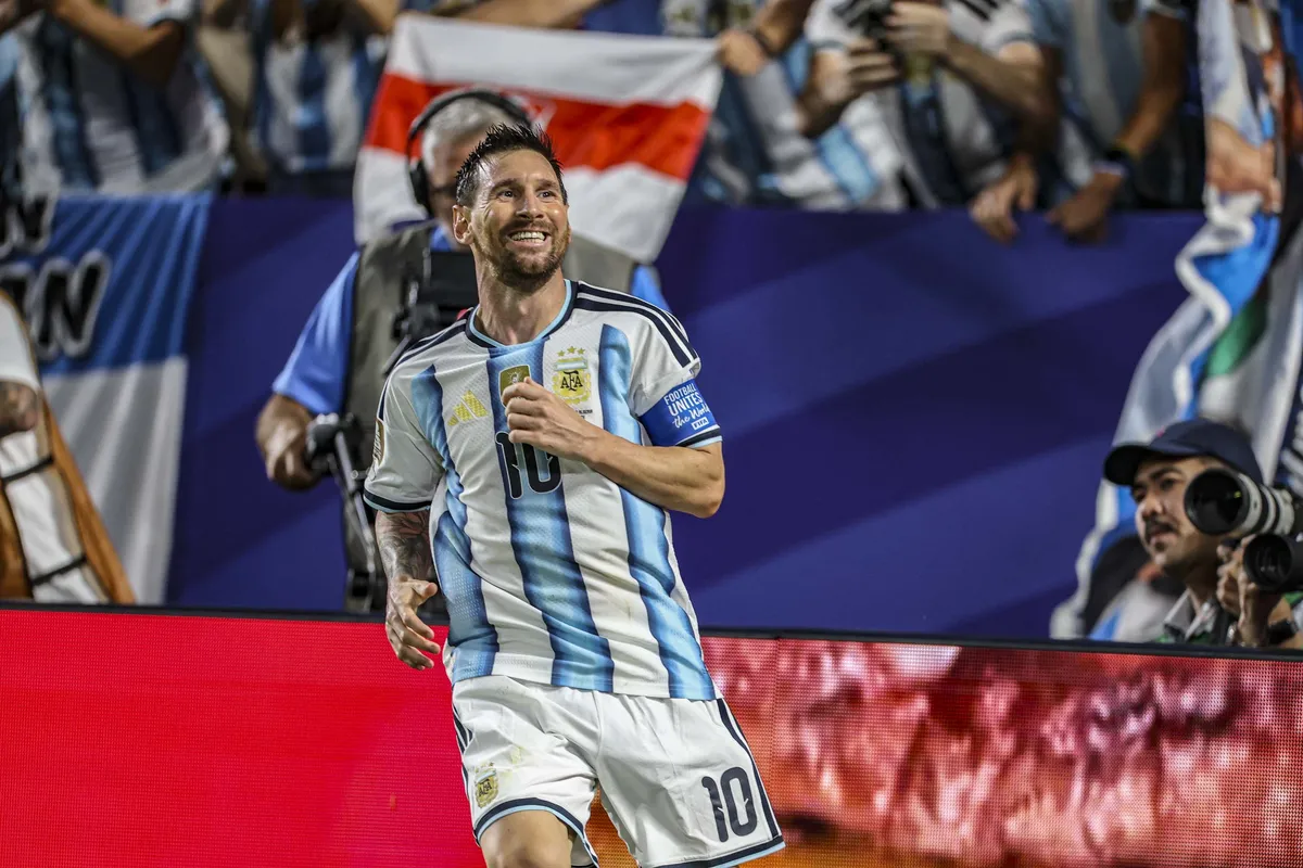 Ronaldo: "Mesi je najbolji igrač svih vremena"
