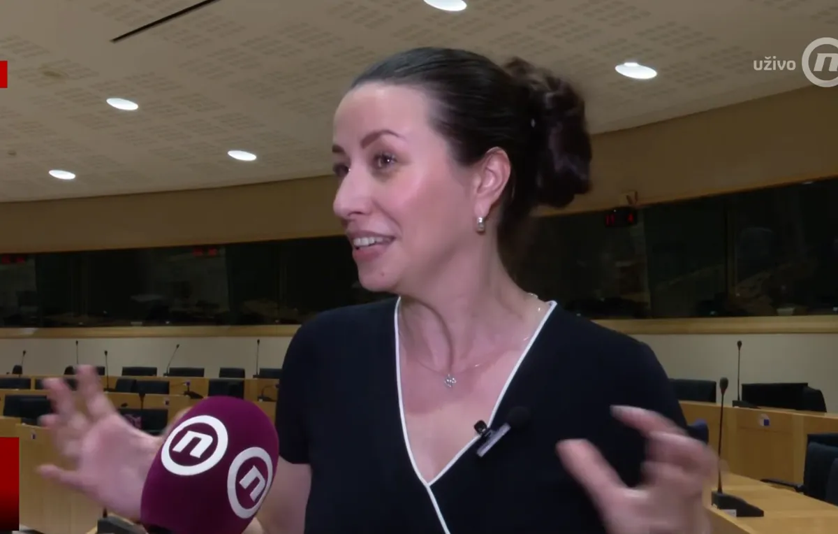 Film "Tura do Strazbura" prikazan u Evropskom parlamentu: Irena Joveva poslala poruku Ani Brnabić