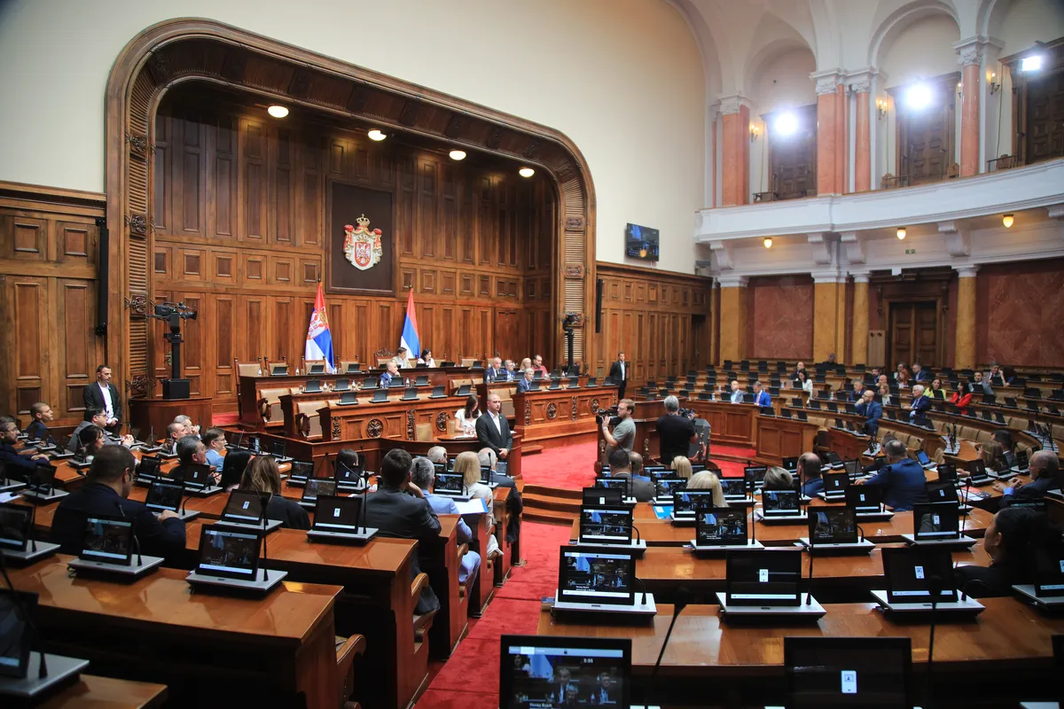 Nastavljena sednica Skupštine, na dnevnom redu Zakon o presađivanju ljudskih organa
