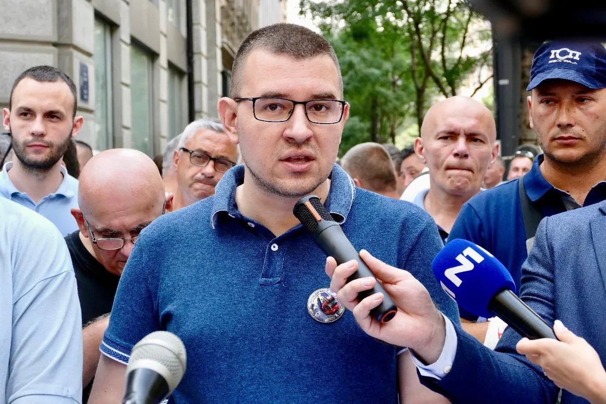 Predsednik Sindikata "Centar" GSP: "Još nije stigao zvaničan poziv za sastanak sa Vučićem"