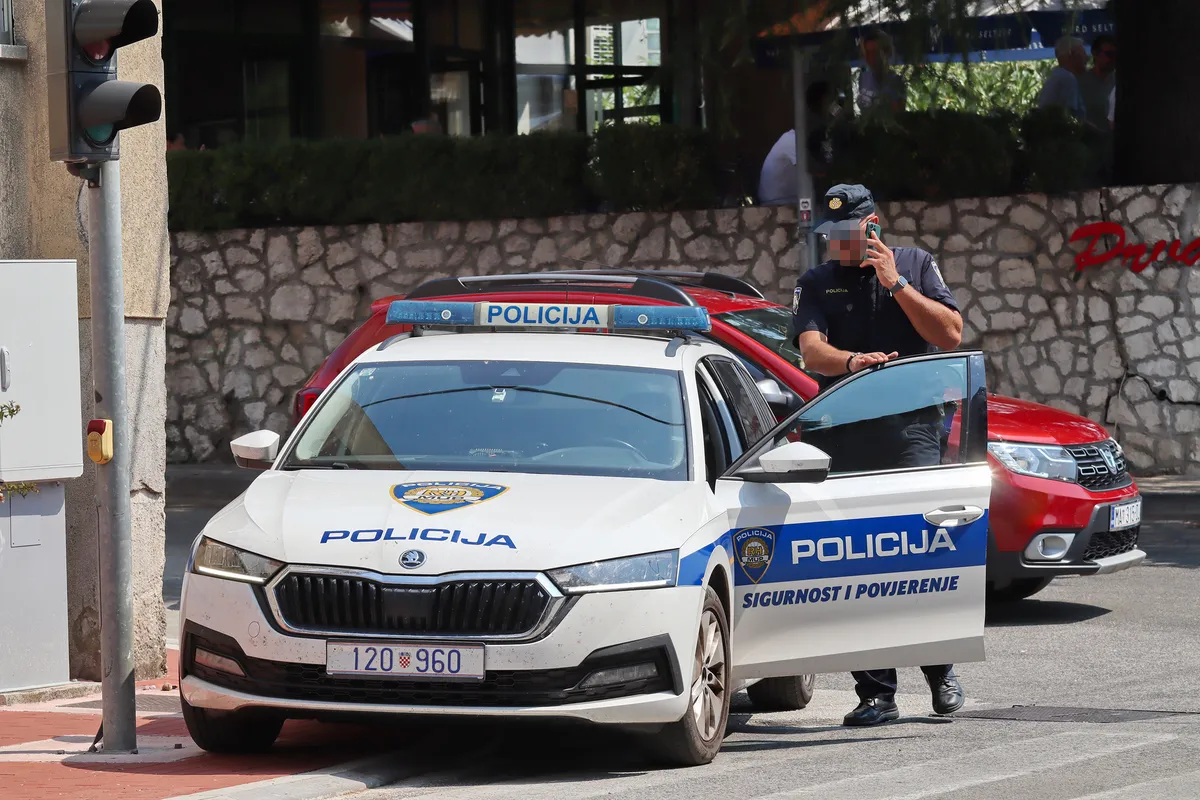 Horor u Osijeku: U stanu pronađena dva tela